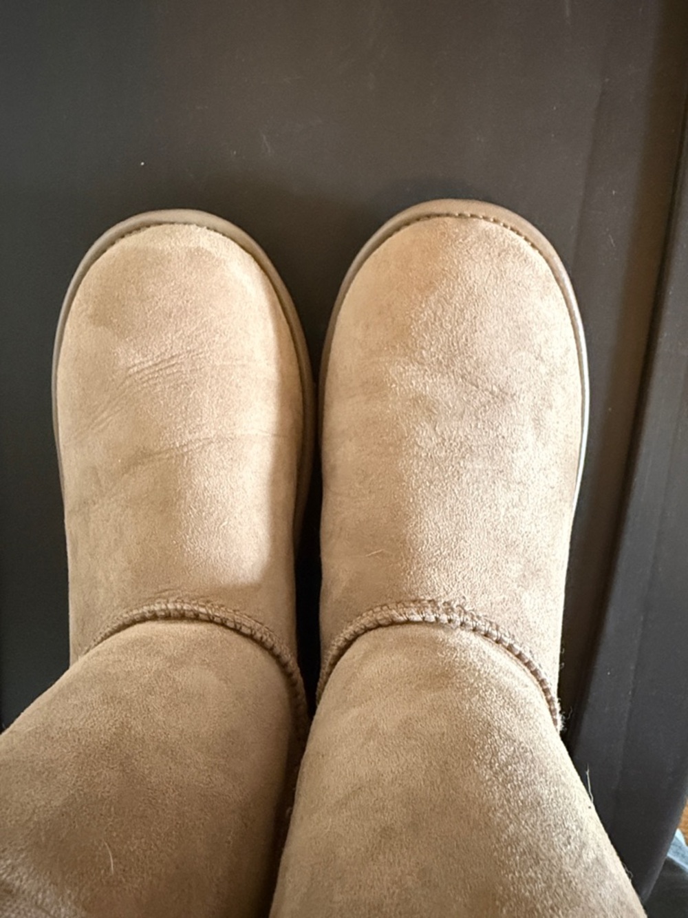 UGG Kids Short Shearling Boots in Chestnut Brown - Picture 2 of 2